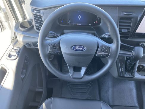 New 2026 Ford Transit 250 148 Medium Roof RWD image 13