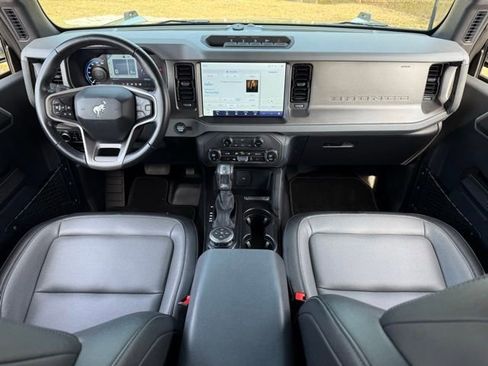 Used 2024 Ford Bronco Everglades image 23
