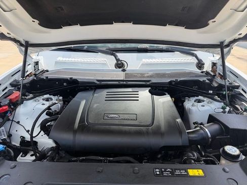 Used 2023 Land Rover Defender 110 S AWD/4WD image 19