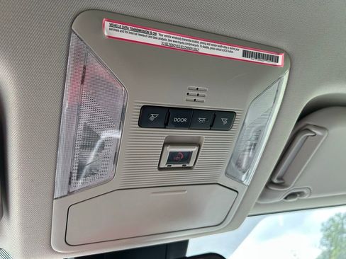 Used 2023 Toyota RAV4 XLE FWD image 28