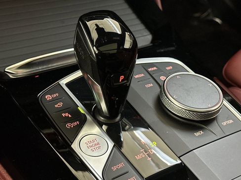 Used 2023 BMW X4 xDrive30i w/ M Sport Package image 17