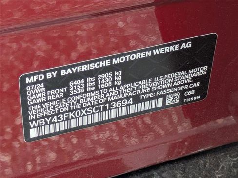 Used 2025 BMW i5 M60 w/ Executive Package image 17