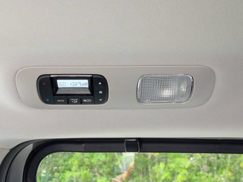 Used 2025 Honda Odyssey EX-L image 15