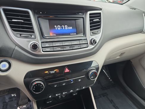 Used 2017 Hyundai Tucson Sport image 20