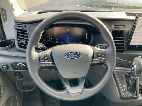 New 2026 Ford Transit 250 148 Medium Roof image 19