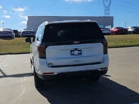 New 2026 Chevrolet Suburban LS RWD image 7