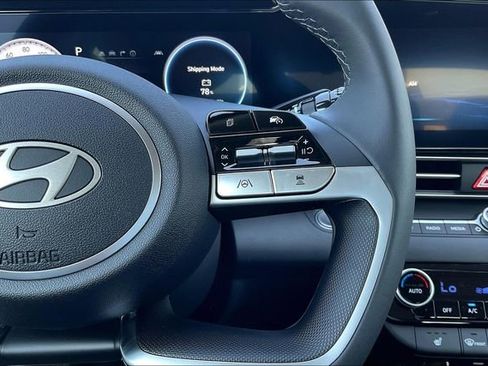 New 2025 Hyundai Elantra SEL image 15