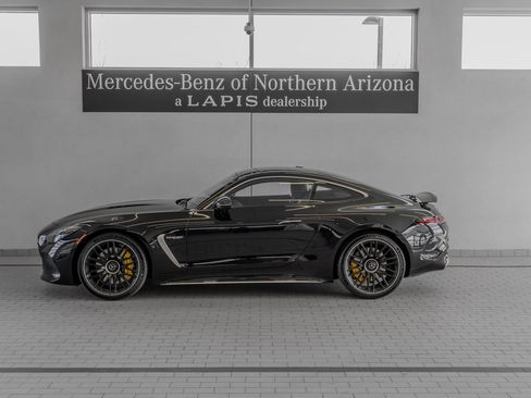 Used 2025 Mercedes-Benz AMG GT 63 image 2
