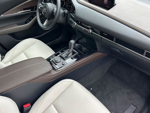 New 2025 MAZDA CX-30 2.5 Turbo w/ Premium Package image 15