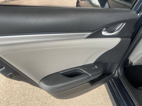 Used 2020 Honda Civic EX-L image 12