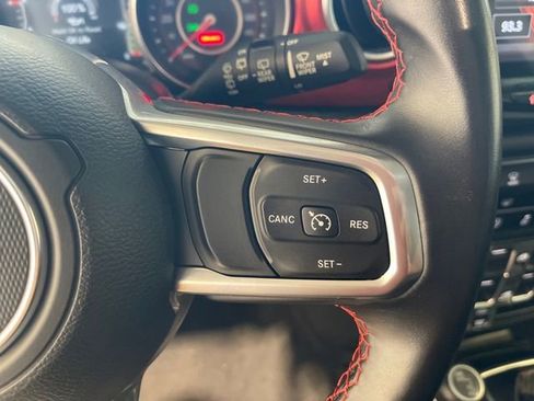 Used 2021 Jeep Wrangler Unlimited Rubicon AWD/4WD image 9