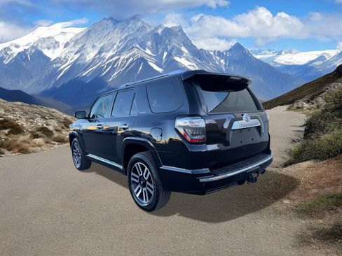 Used 2023 Toyota 4Runner Limited image 3