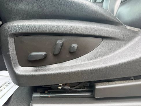 Used 2018 GMC Sierra 1500 SLT w/ Texas SLT Premium Package image 39