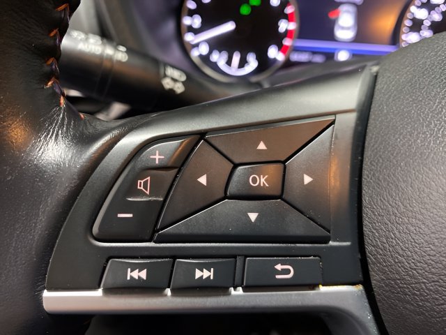 Used 2020 Nissan Sentra SR FWD image 14