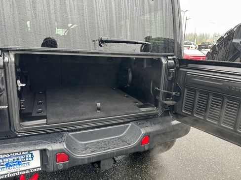 Used 2020 Jeep Wrangler Unlimited Rubicon w/ Advanced Safety Group image 25