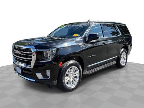 Certified 2024 GMC Yukon SLT w/ SLT Premium Package AWD/4WD image 1