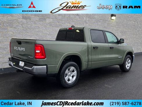 New 2026 RAM 1500 Big Horn AWD/4WD image 5
