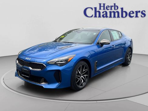 Used 2023 Kia Stinger GT-Line w/ Sun & Sound Package AWD/4WD image 10