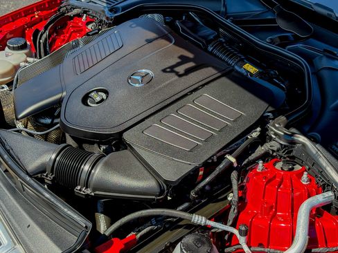 Used 2023 Mercedes-Benz C 300 4MATIC Sedan image 35