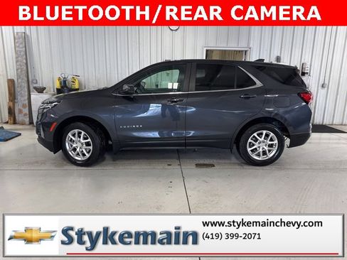 Used 2023 Chevrolet Equinox LT w/ LPO, Floor Liner Package image 2