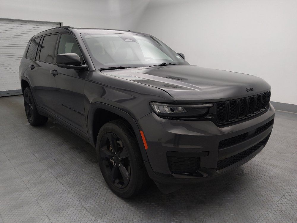 Used 2023 Jeep Grand Cherokee L Laredo AWD/4WD image 13