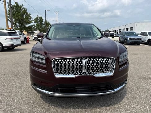 Used 2023 Lincoln Nautilus Reserve AWD/4WD image 8