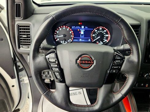 Used 2023 Nissan Frontier PRO-4X w/ Pro Convenience Package AWD/4WD image 12