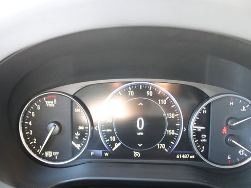 Used 2024 Buick Enclave Premium image 17