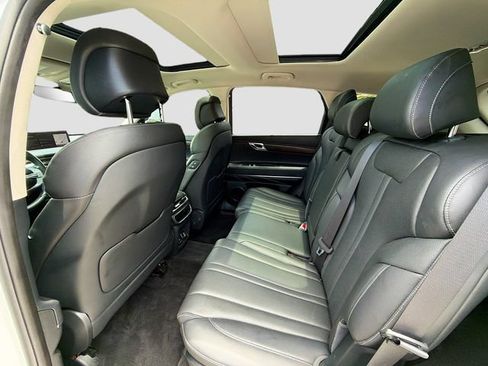 Used 2024 Genesis GV80 3.5T AWD/4WD image 25