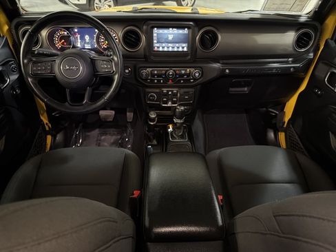 Used 2018 Jeep Wrangler Unlimited Sport S AWD/4WD image 25