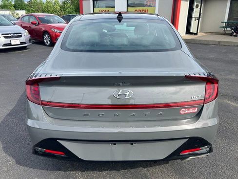Used 2022 Hyundai Sonata SEL Plus FWD image 6