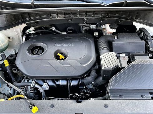 Used 2019 Hyundai Tucson SE image 22