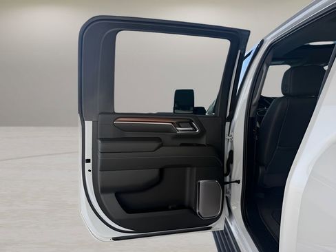 Used 2024 GMC Sierra 3500 Denali w/ Denali Reserve Package image 16