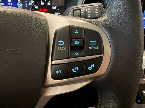 Certified 2023 Ford Explorer XLT w/ Equipment Group 202A AWD/4WD image 23