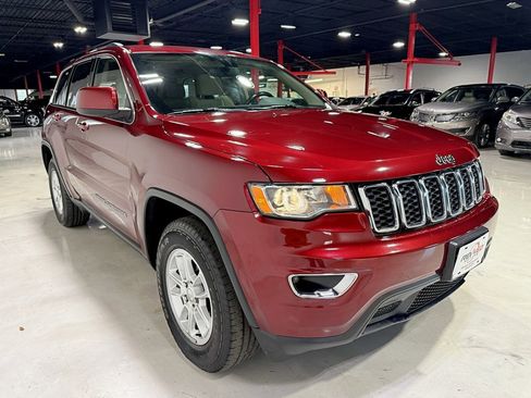 Used 2019 Jeep Grand Cherokee Laredo image 8