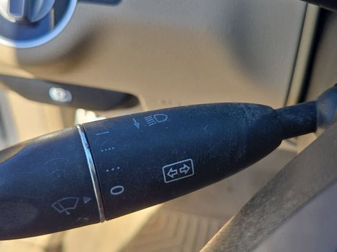 Used 2012 Mercedes-Benz C 300 Sport image 26