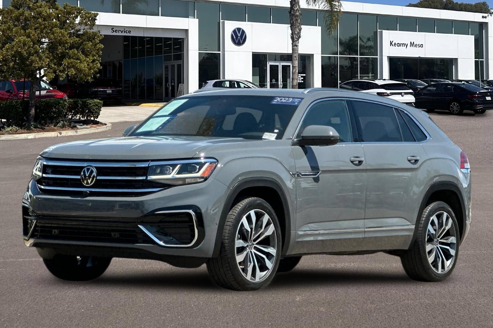 Used 2023 Volkswagen Atlas Cross Sport SEL Premium R-Line AWD/4WD image 8