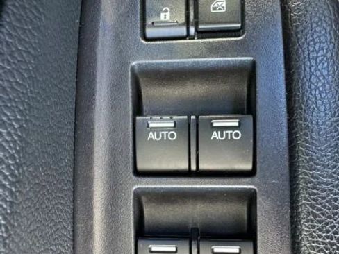 Used 2019 Honda Pilot Touring image 43