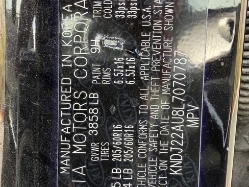 Used 2020 Kia Soul LX image 29