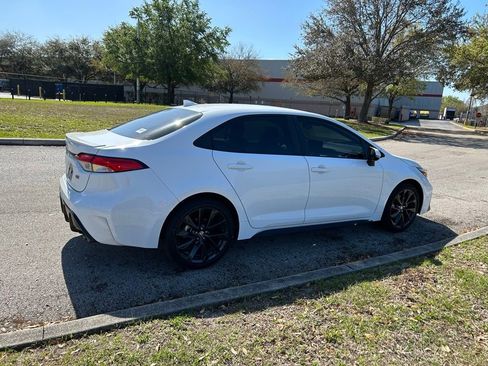 Certified 2024 Toyota Corolla SE image 4