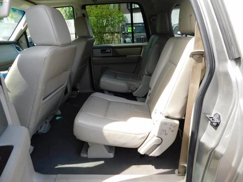 Used 2008 Ford Expedition EL Limited image 8