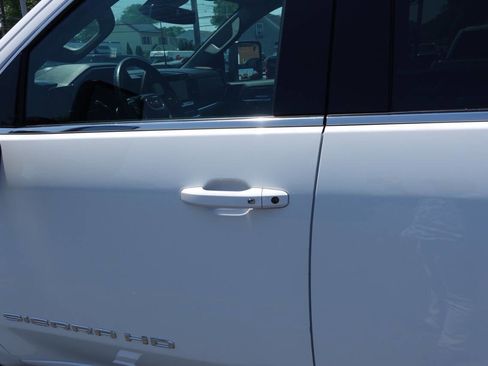 Used 2024 GMC Sierra 3500 SLE AWD/4WD image 15