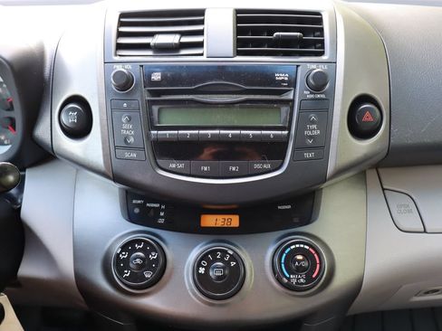 Used 2011 Toyota RAV4 4WD w/ Base L4 Extra Value Pkg image 36