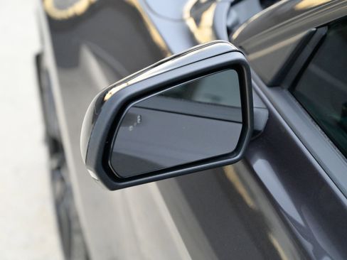 Used 2022 Ford Mustang Shelby GT500 w/ Technology Package image 14