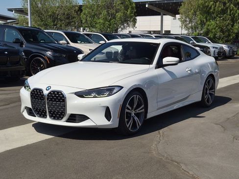 Used 2022 BMW 430i Coupe w/ Premium Package 2 RWD image 2