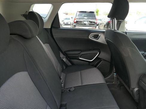 Used 2021 Kia Soul LX FWD image 22