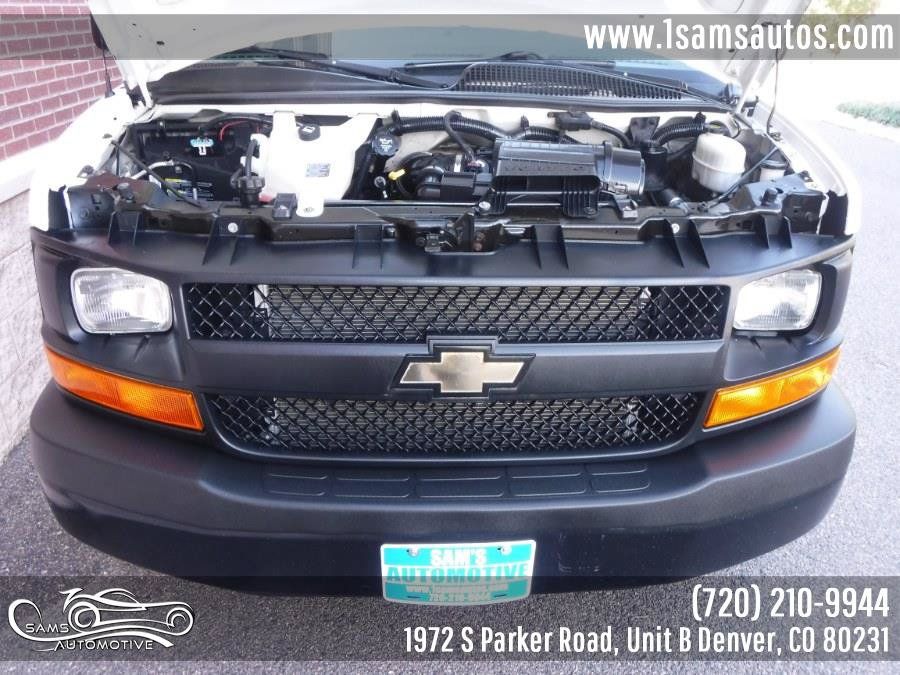 Used 2009 Chevrolet Express 1500 AWD image 30