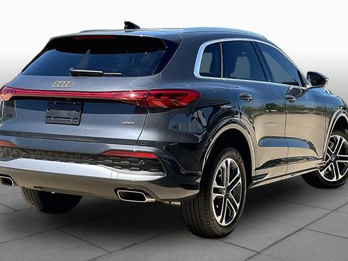 Used 2025 Audi Q5 Premium AWD/4WD image 13