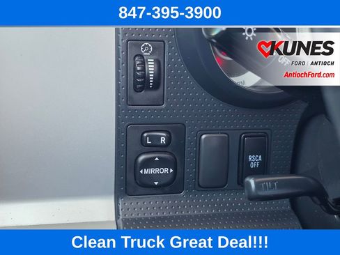 Used 2014 Toyota FJ Cruiser 4WD w/ Upgrade Package image 37