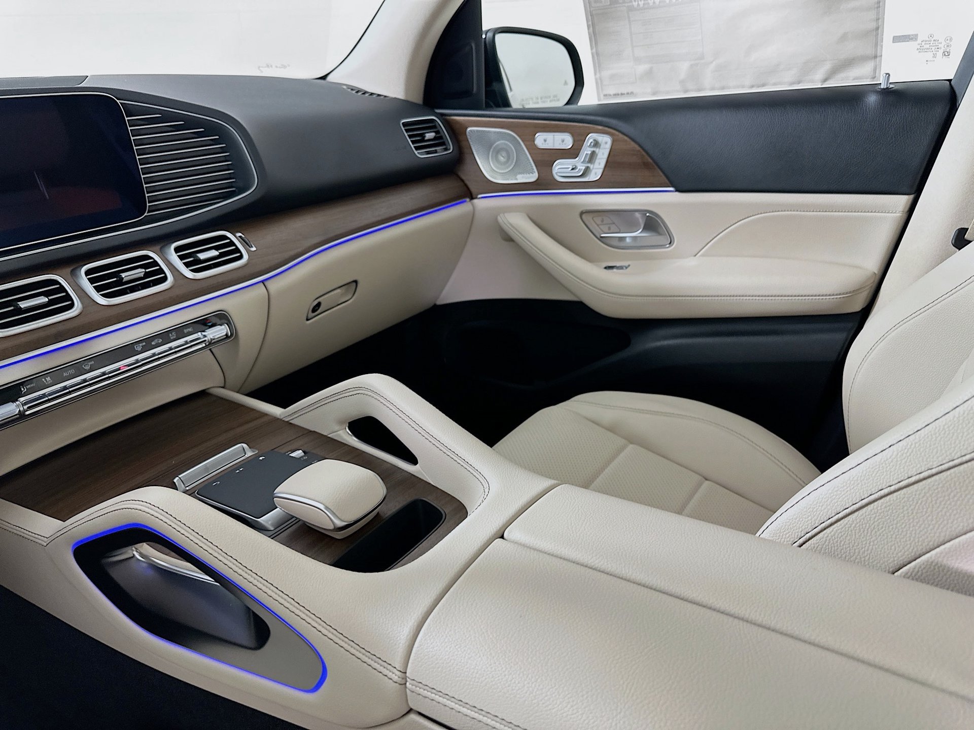 New 2026 Mercedes-Benz GLE 450 4MATIC image 26